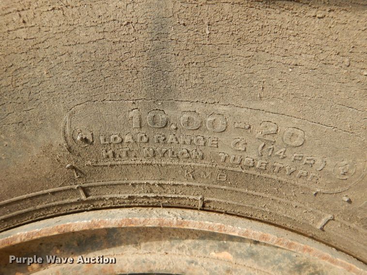 image for item FF9121 1992 Johnston Vanguard V3000SP street sweeper