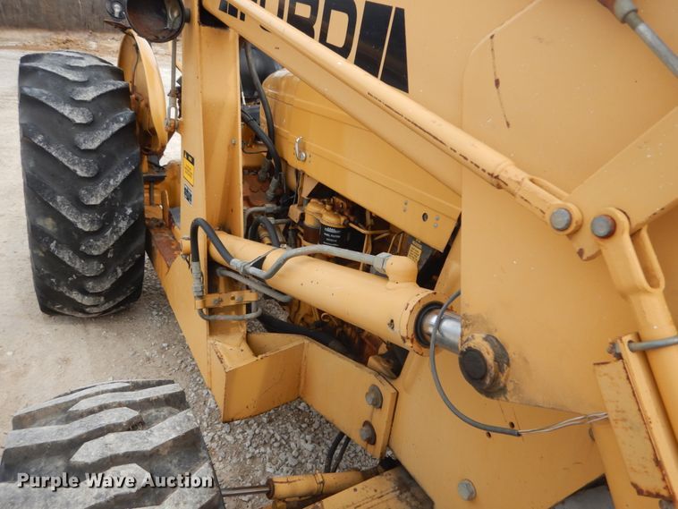 image for item GB9813 Ford 545D industrial tractor