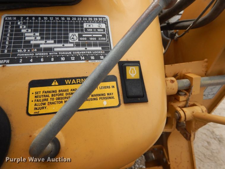 image for item GB9813 Ford 545D industrial tractor