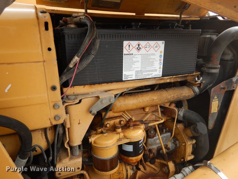 image for item GB9813 Ford 545D industrial tractor