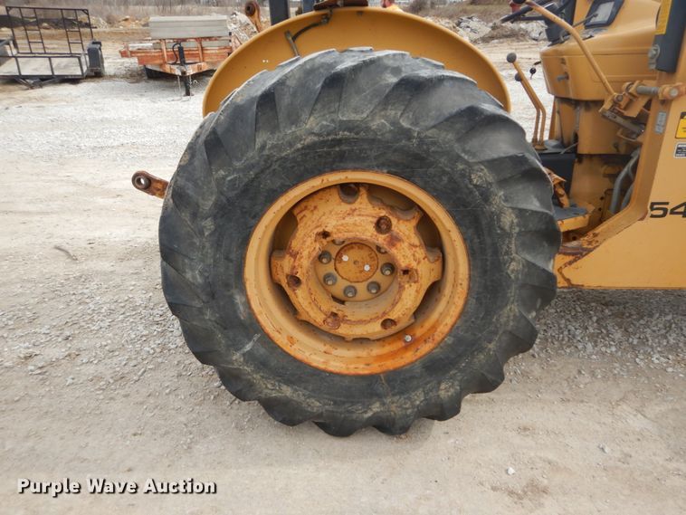 image for item GB9813 Ford 545D industrial tractor