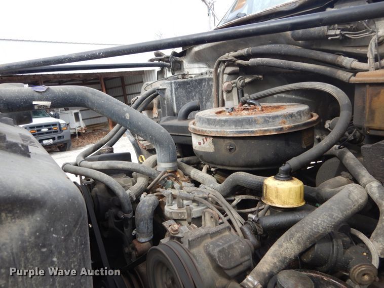 image for item GB9814 1988 Ford F800 dump truck