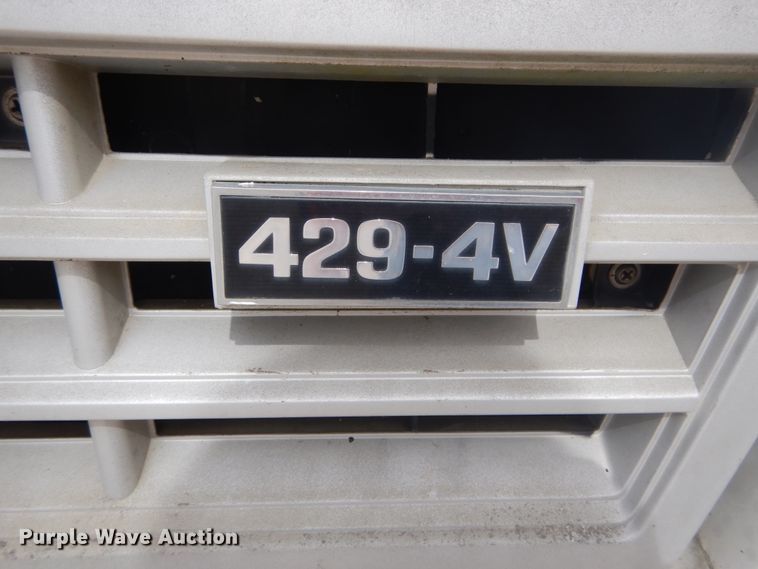 image for item GB9814 1988 Ford F800 dump truck