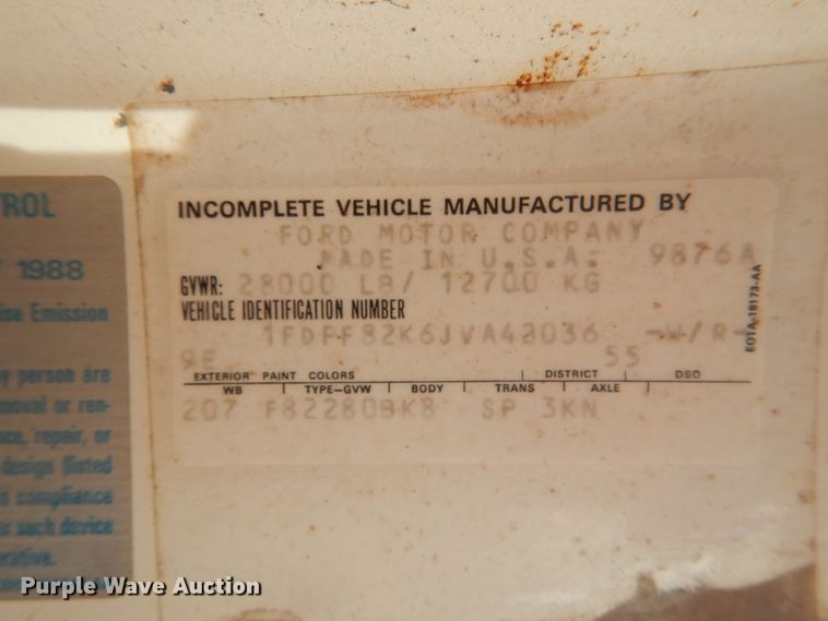 image for item GB9814 1988 Ford F800 dump truck