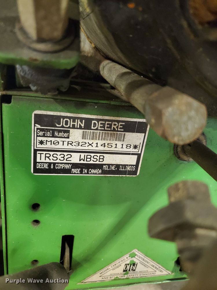 image for item GB9817 (2) John Deere snow blowers