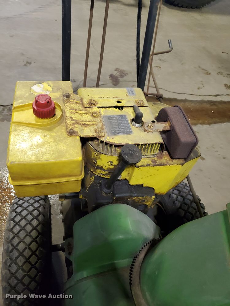 image for item GB9817 (2) John Deere snow blowers