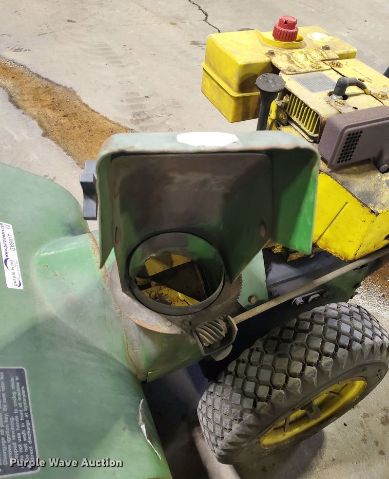 image for item GB9817 (2) John Deere snow blowers