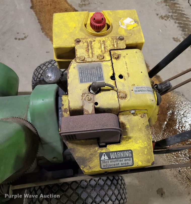 image for item GB9817 (2) John Deere snow blowers