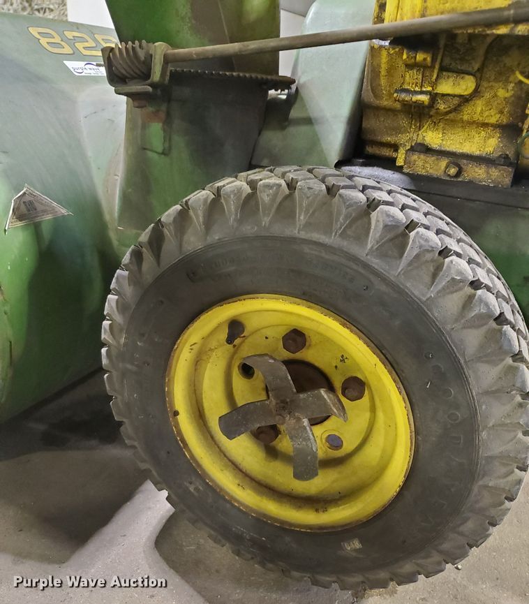 image for item GB9817 (2) John Deere snow blowers