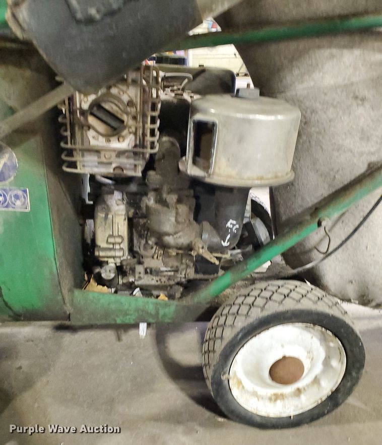 image for item GB9819 Lawn equipment