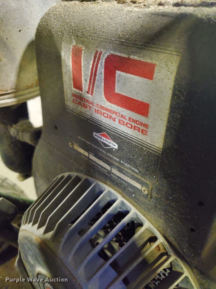 image for item GB9819 Lawn equipment