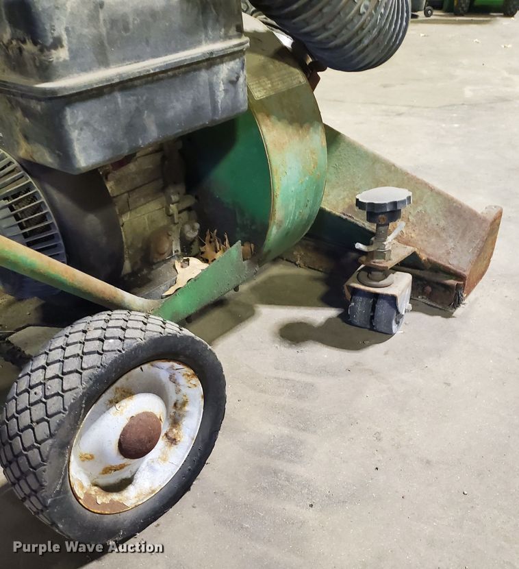 image for item GB9819 Lawn equipment