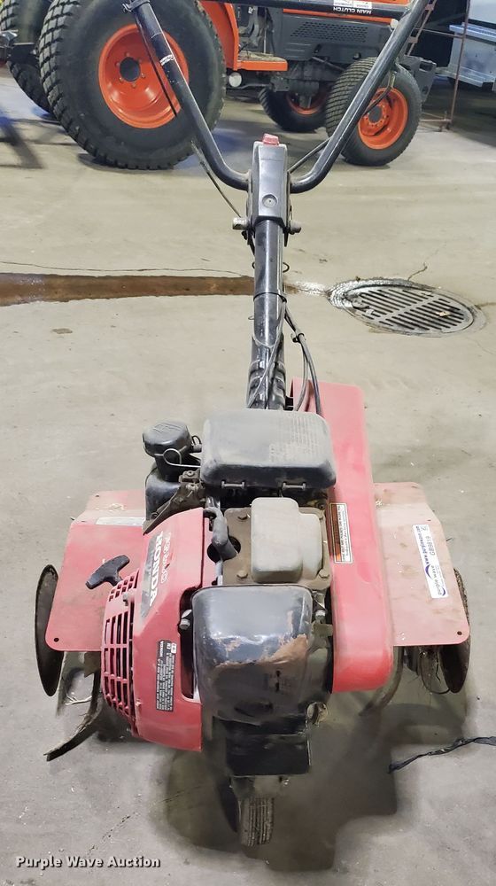 image for item GB9819 Lawn equipment