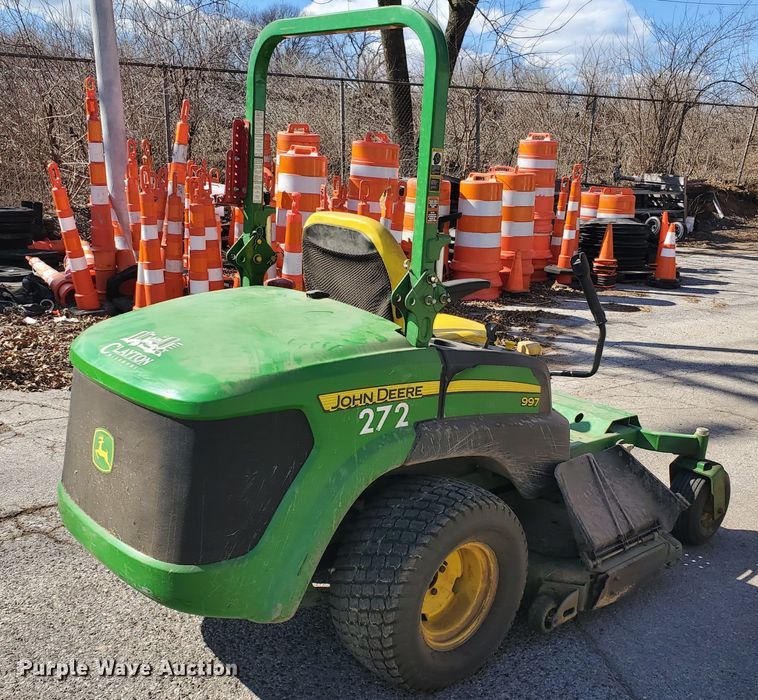 image for item GB9821 2011 John Deere 997 ZTR lawn mower