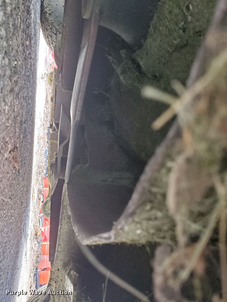 image for item GB9821 2011 John Deere 997 ZTR lawn mower