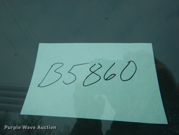 image for item GB9839 2005 Chevrolet Silverado 1500 pickup truck