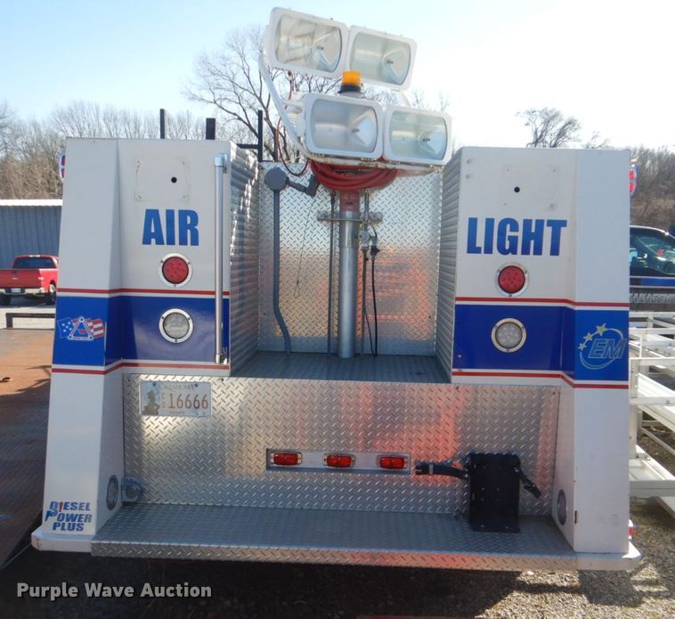 image for item GD9089 1987 Ford F7000 utility truck