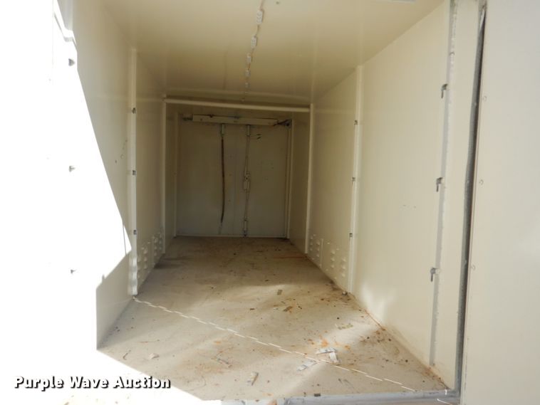 image for item GD9089 1987 Ford F7000 utility truck