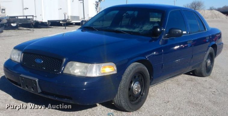 image for item GD9093 2009 Ford Crown Victoria Police Interceptor
