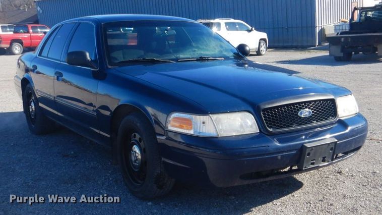 image for item GD9093 2009 Ford Crown Victoria Police Interceptor