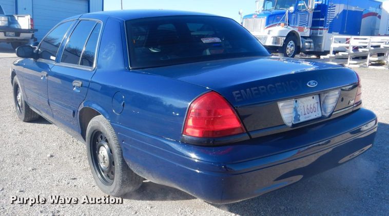 image for item GD9093 2009 Ford Crown Victoria Police Interceptor