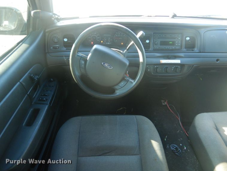 image for item GD9093 2009 Ford Crown Victoria Police Interceptor