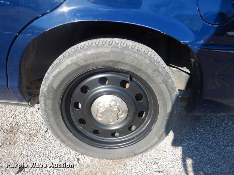 image for item GD9093 2009 Ford Crown Victoria Police Interceptor