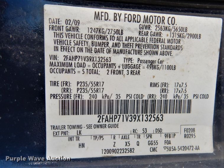 image for item GD9093 2009 Ford Crown Victoria Police Interceptor