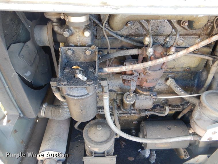 image for item GD9095 1976 Libby Welding Co. MB5A light plant