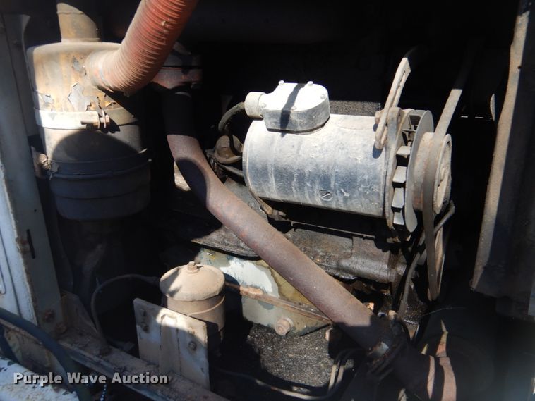 image for item GD9095 1976 Libby Welding Co. MB5A light plant