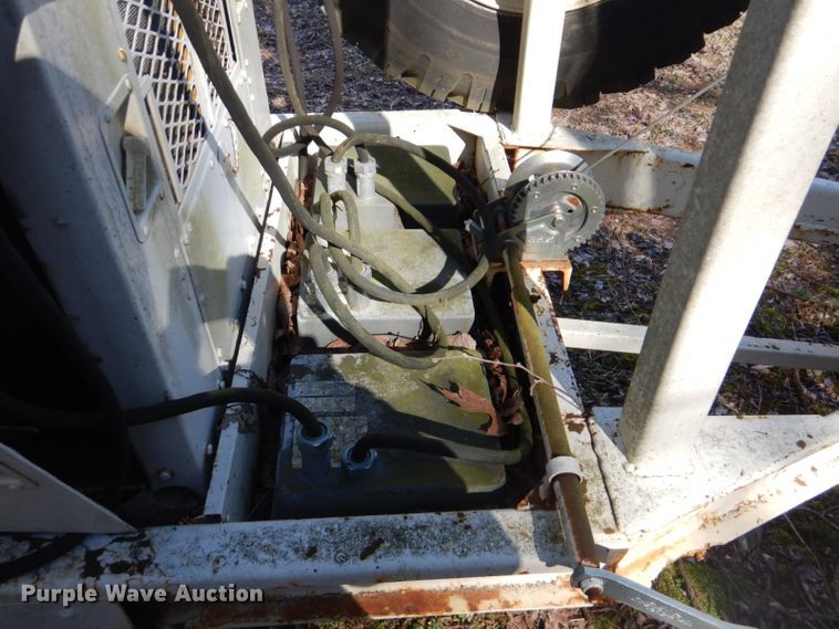 image for item GD9095 1976 Libby Welding Co. MB5A light plant