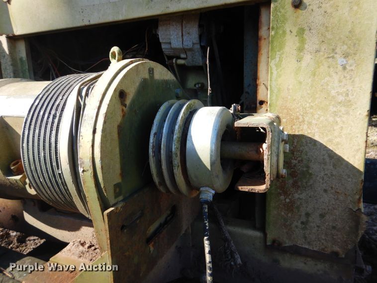 image for item GD9097 1992 Hobart & Sons generator