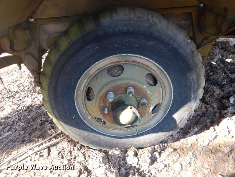 image for item GD9097 1992 Hobart & Sons generator