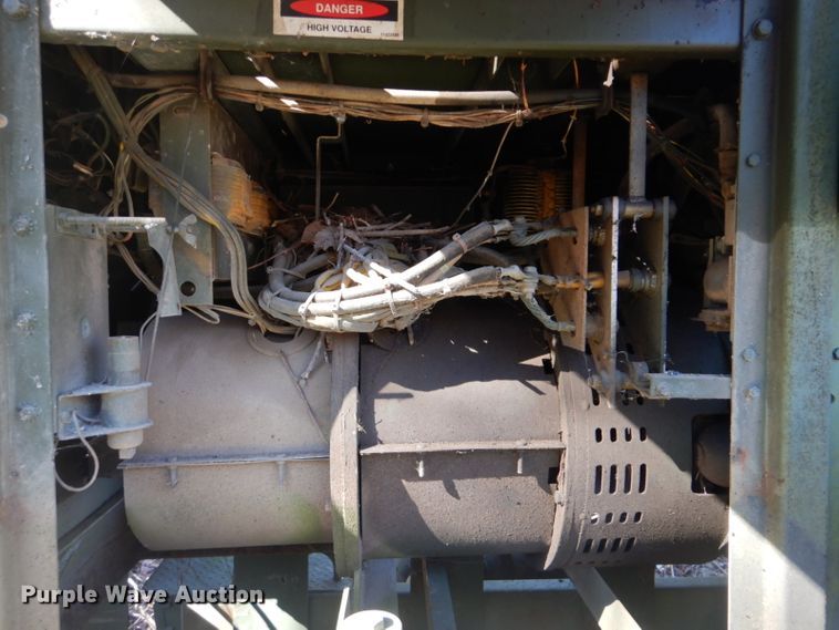 image for item GD9099 1992 Hobart Brothers generator