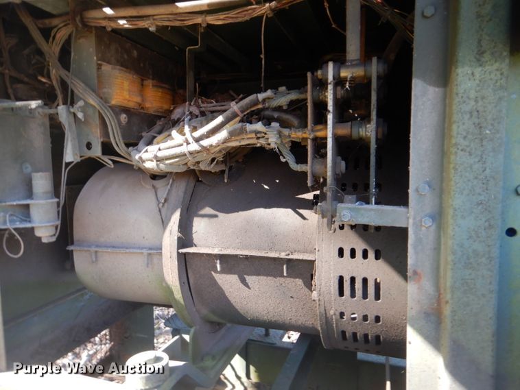 image for item GD9099 1992 Hobart Brothers generator