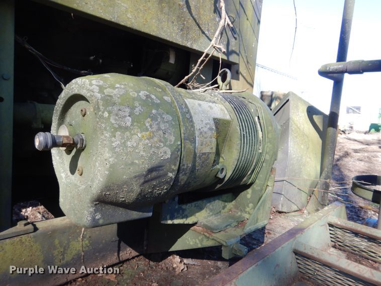 image for item GD9099 1992 Hobart Brothers generator