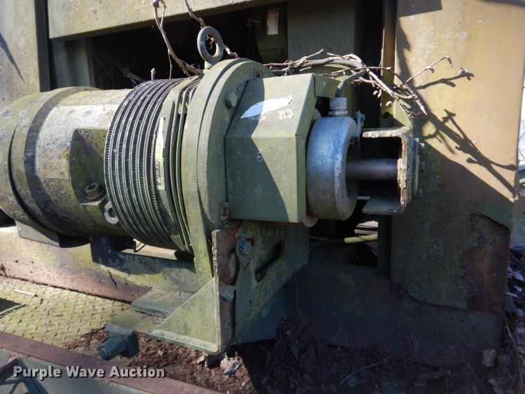 image for item GD9099 1992 Hobart Brothers generator