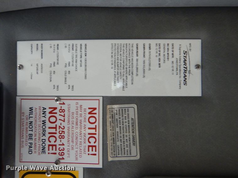 image for item GD9174 2011 Chevrolet Express G3500 shuttle bus