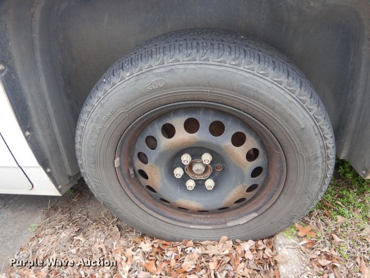 image for item GD9175 2012 VPG MU1 SUV