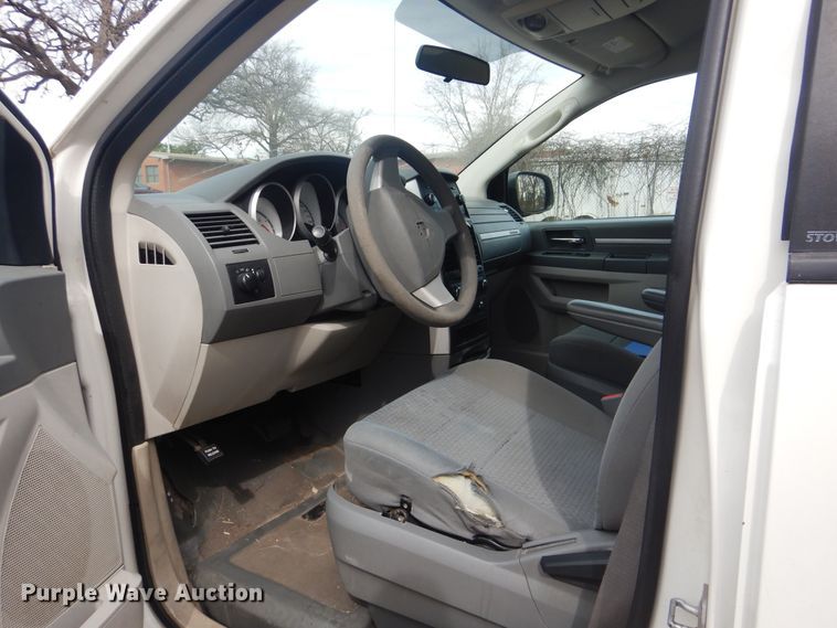 image for item GD9177 2010 Dodge Grand Caravan handicap accessible van