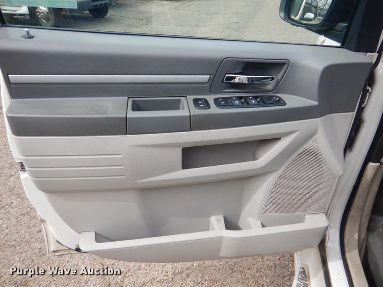 image for item GD9177 2010 Dodge Grand Caravan handicap accessible van