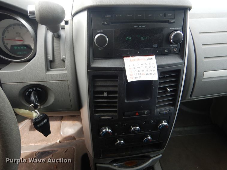 image for item GD9177 2010 Dodge Grand Caravan handicap accessible van