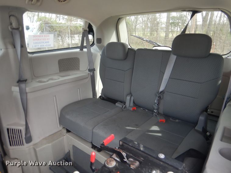 image for item GD9177 2010 Dodge Grand Caravan handicap accessible van