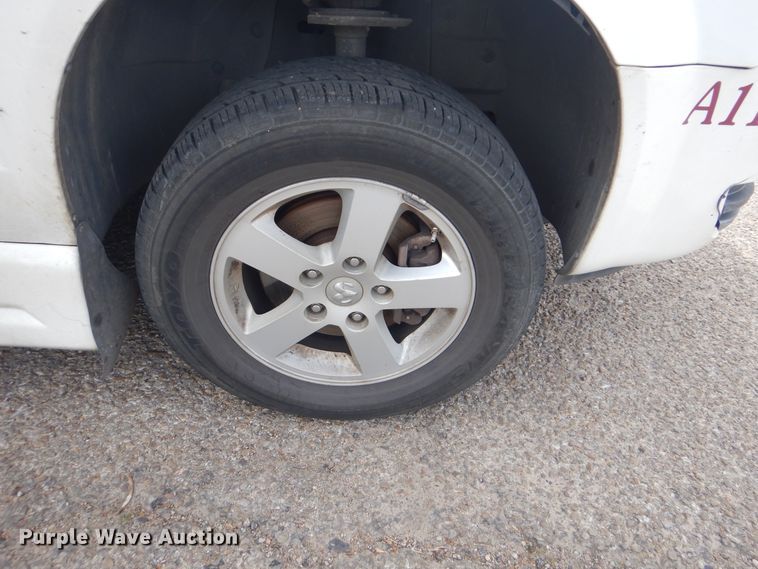 image for item GD9177 2010 Dodge Grand Caravan handicap accessible van