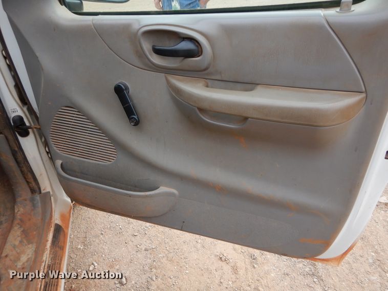 image for item GE9246 1999 Ford F150 pickup truck