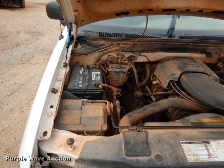 image for item GE9246 1999 Ford F150 pickup truck