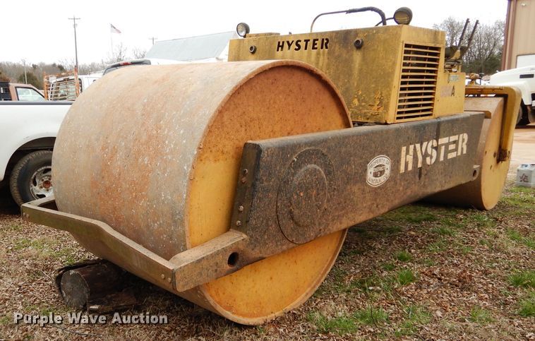 image for item GE9247 Hyster C350A double drum vibratory roller