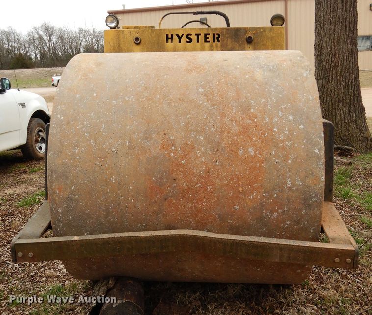 image for item GE9247 Hyster C350A double drum vibratory roller