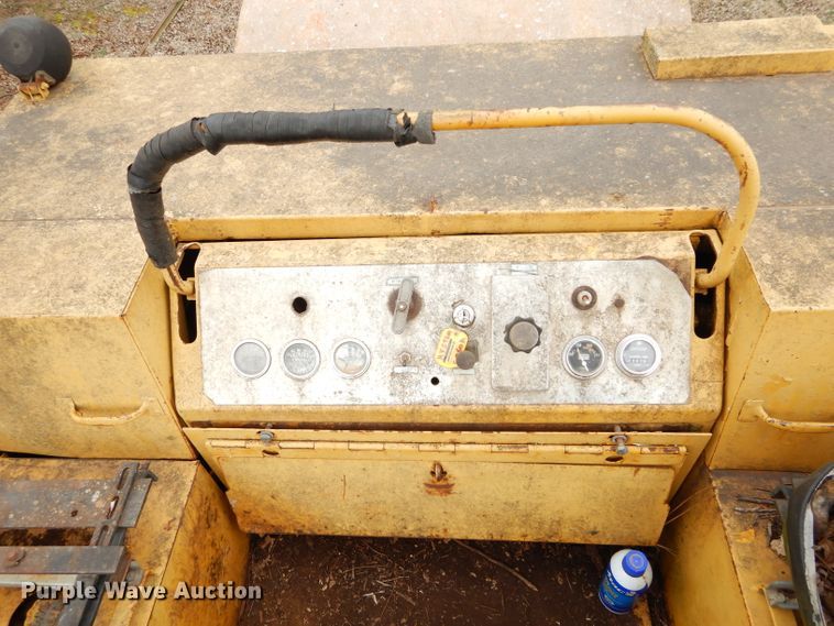 image for item GE9247 Hyster C350A double drum vibratory roller