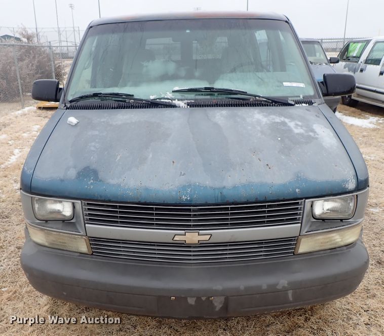 image for item GF9674 1995 Chevrolet Astro van